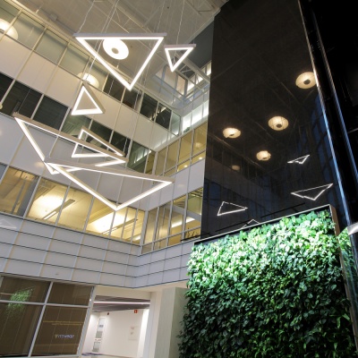 020898-KLUS_06.jpg